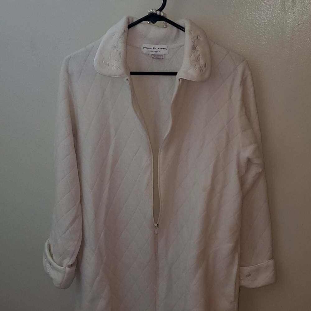 Sleep Robe - Picture 6 of 7